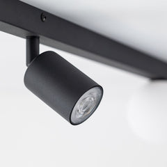 Minimalistyczna lampa sufitowa VOX 10001 z regulowanym reflektorem